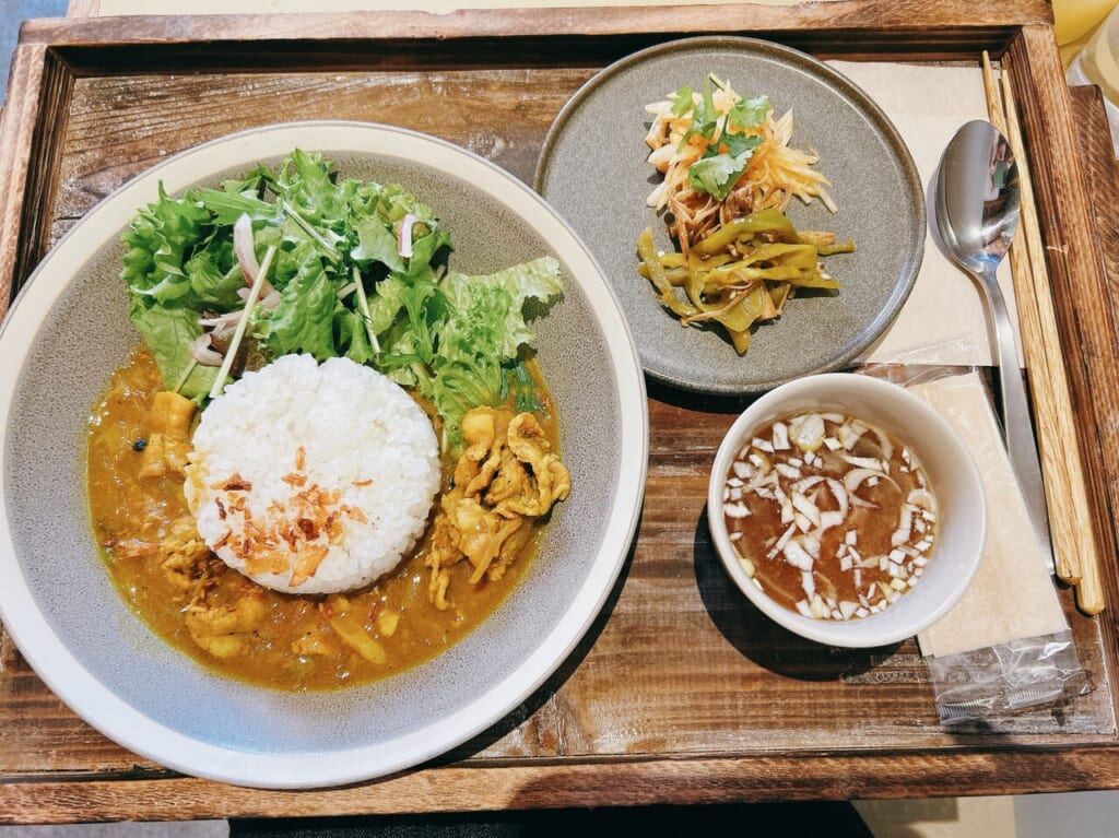 スパイス出汁カレー