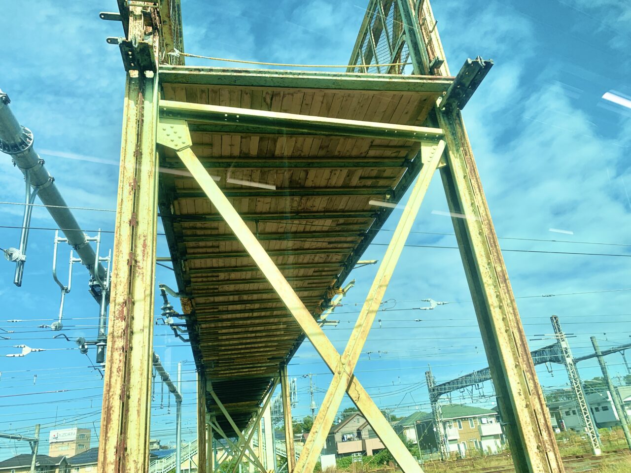 三鷹跨線橋