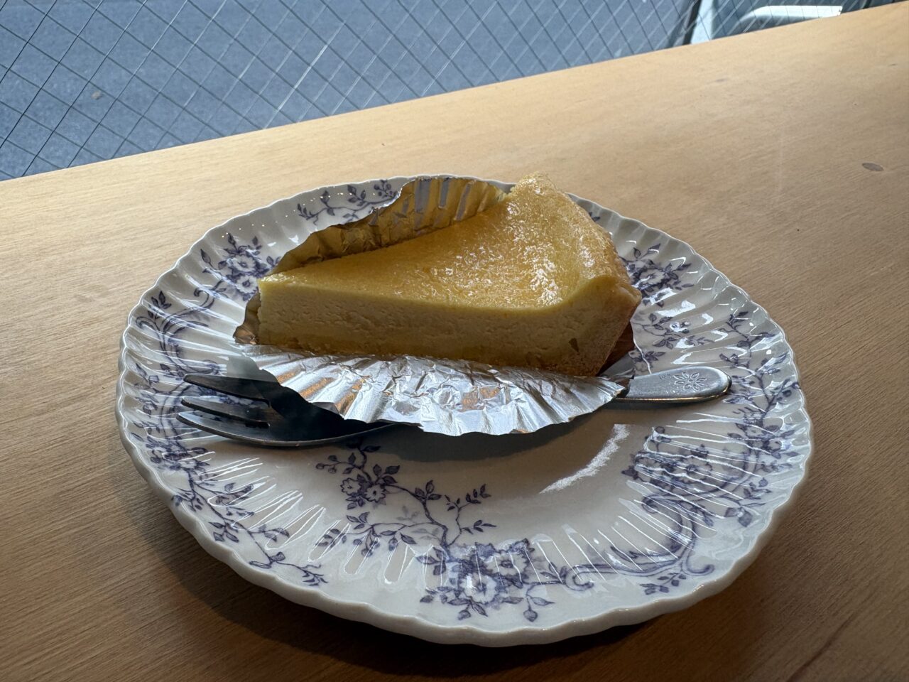 井の頭公園駅にあるcheerk fika(チルクフィーカ)ベイクドチーズケーキ
